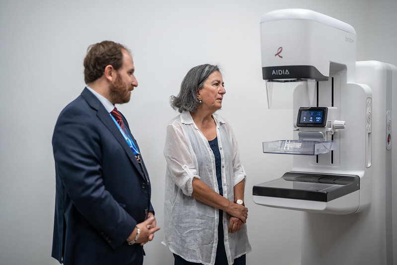 Inauguración mamógrafo