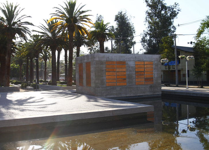 Plaza Cívica y Memorial